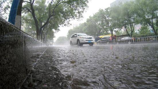 北方多地入汛以来雨量打破历史纪录 为何今年的雨这么多？